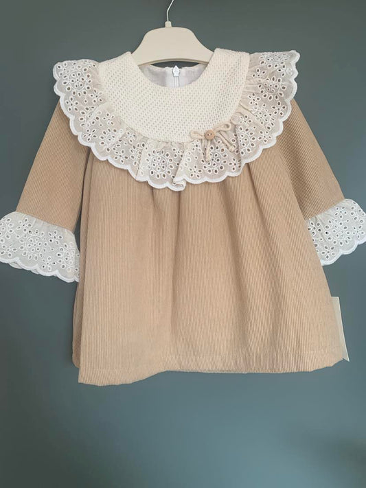 Robe dentelle
